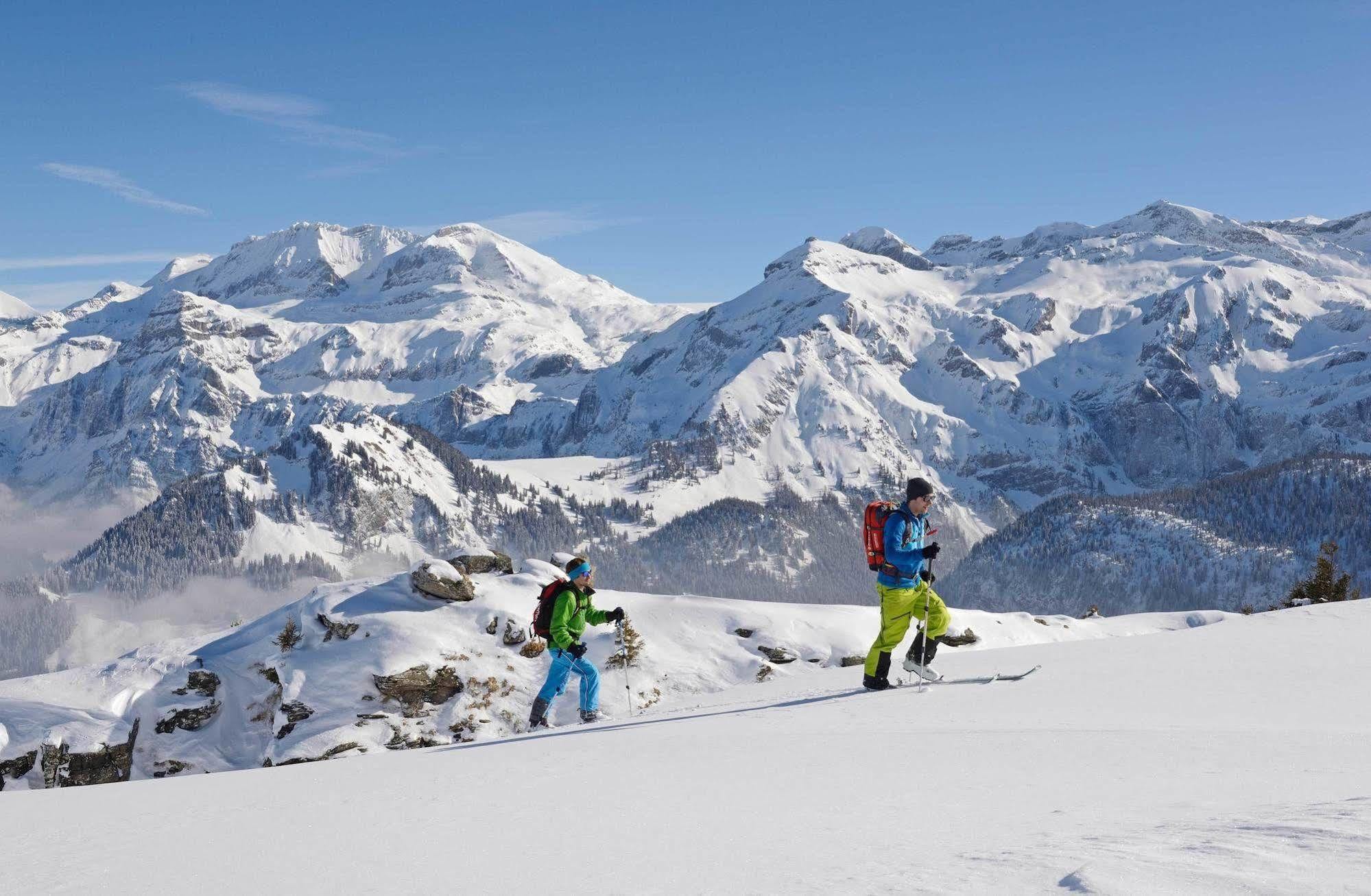 Hotel Waldrand Lenk im Simmental Exterior foto